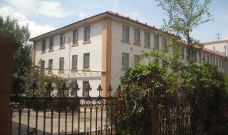 包头铁道职业技术学院 包头铁道职业技术学院