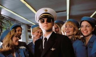 猫鼠游戏莱昂纳多 猫鼠游戏莱昂纳多