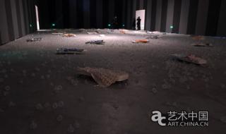 弯弯的月亮小小的船 弯弯的月亮小小的船