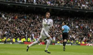 西班牙足球队厉害吗